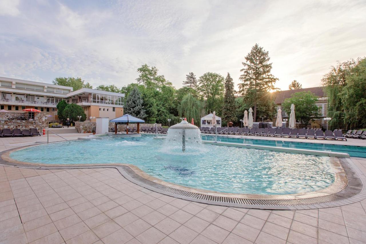 Hotel Termal Băile Felix Exteriér fotografie